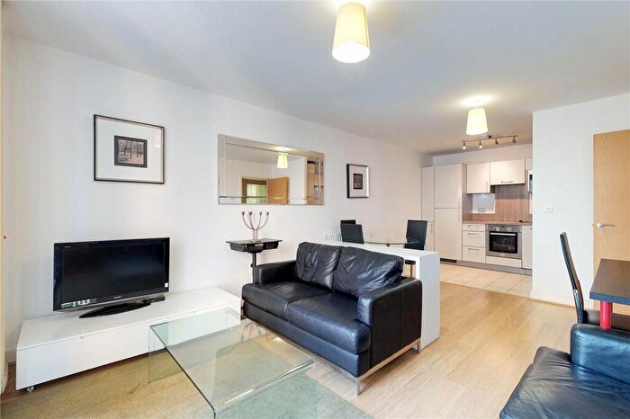1 Bedroom Flat To Rent In Gaumont Tower, London, E8