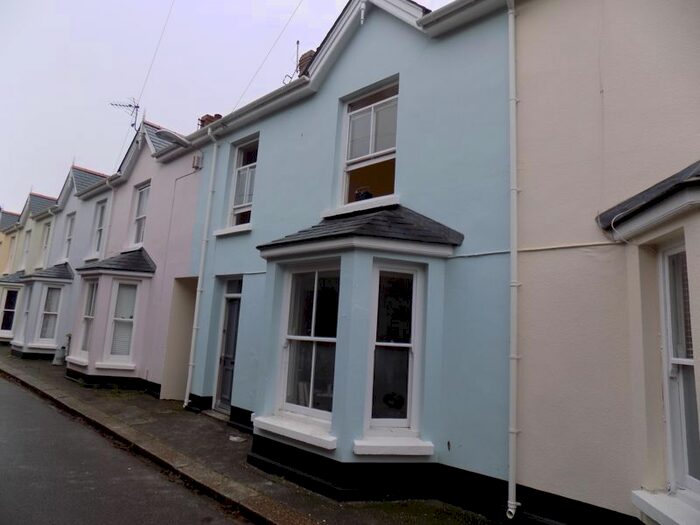 3 Bedroom Terraced House To Rent In Place Road, Fowey PL23