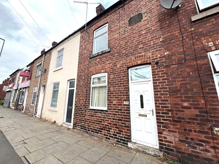 2 Bedroom Terraced House To Rent In Dewsbury Road, Wakefield, WF2