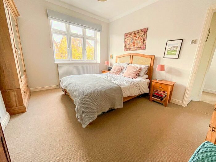 4 Bedroom Detached House For Sale In Wigginton Road, Tamworth