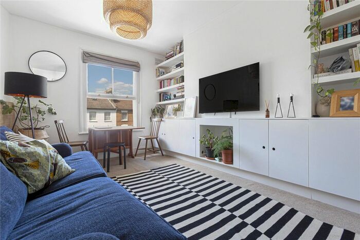 1 Bedroom Flat To Rent In Colvestone Crescent, London, E8