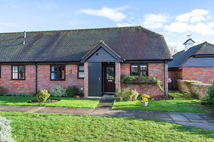 2 Bedroom Bungalow For Sale In The Homestead, Thame, Oxfordshire, OX9