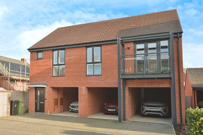 2 Bedroom Property For Sale In Heritage Road, Kingsnorth, Ashford, TN25