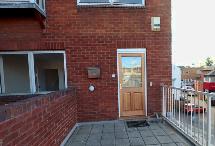 2 Bedroom Apartment To Rent In The Guineas, Newmarket, CB8