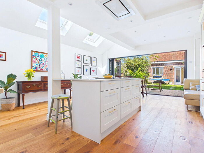 5 Bedroom Terraced House For Sale In St. Andrews Road, Portslade, BN41