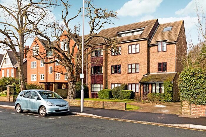 2 Bedroom Apartment To Rent In Mulgrave Road, Sutton, Surrey, SM2