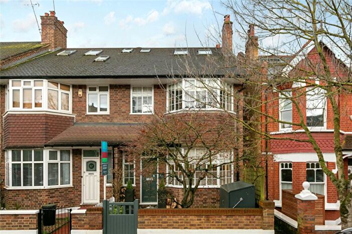 4 Bedroom End Of Terrace House For Sale In Palmerston Road, London, SW14