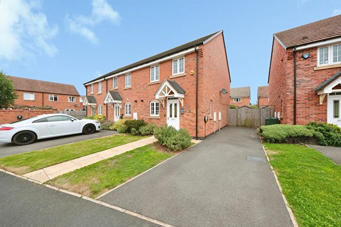 3 Bedroom End Of Terrace House For Sale In Skitteridge Wood Road, Derby, DE22