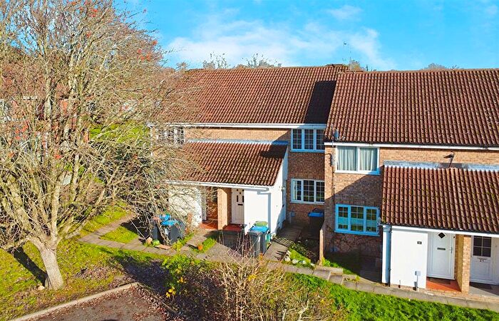 1 Bedroom Maisonette For Sale In Ramson Rise, Hemel Hempstead, HP1