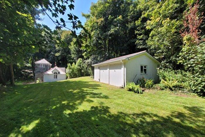 2 Bedroom Cottage To Rent In Trebetherick, Wadebridge, PL27