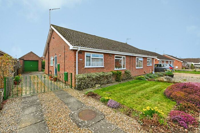 2 Bedroom Bungalow For Sale In Barsham Drive, South Wootton, King's Lynn, Norfolk, PE30