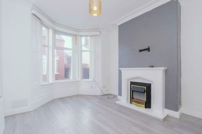 3 Bedroom House To Rent In Broadbelt Street, Liverpool, Merseyside, L4