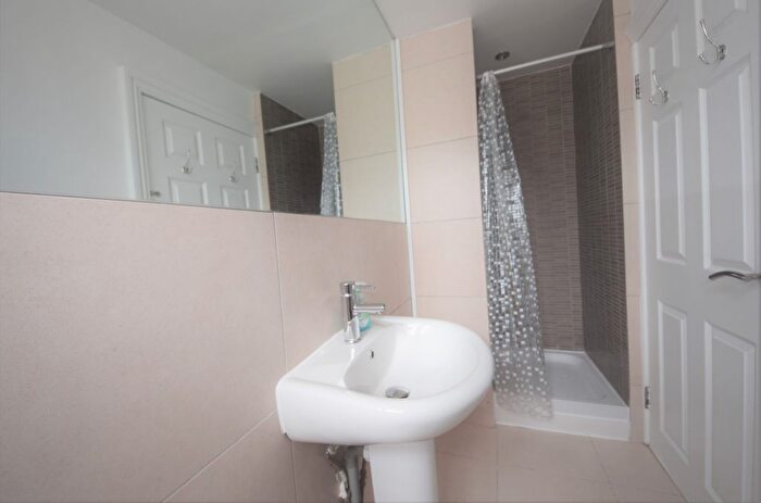 4 Bedroom Flat To Rent In Langdon Park Road, Highgate, London, N6