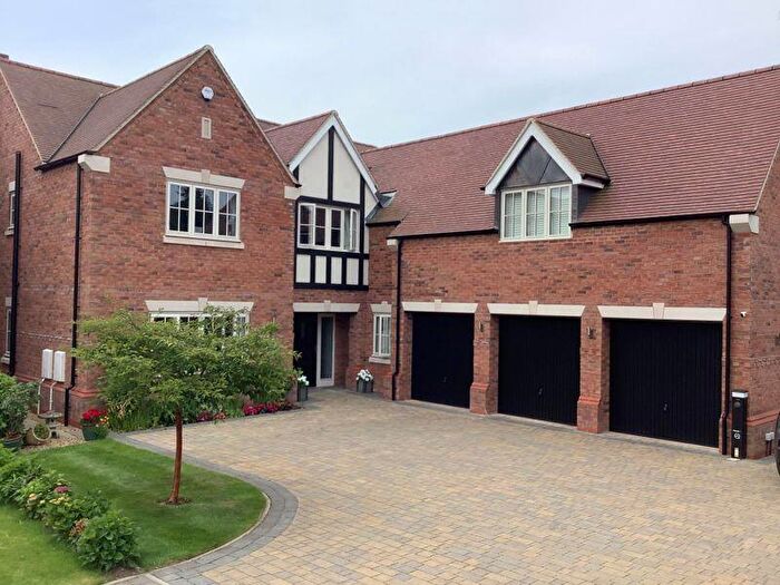 5 Bedroom Detached House For Sale In Manor Gardens, Hackmans Gate, Clent, DY9