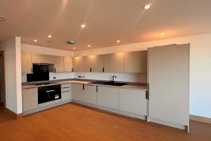 1 Bedroom Flat To Rent In High Street, Gravesend, DA11