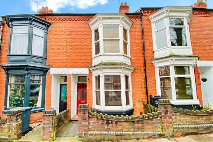 3 Bedroom Terraced House For Sale In Harrow Road, Off Fosse Road South, Leicester, LE3