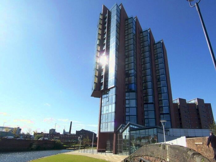 2 Bedroom Apartment To Rent In Islington Wharf, Ancoats, M4