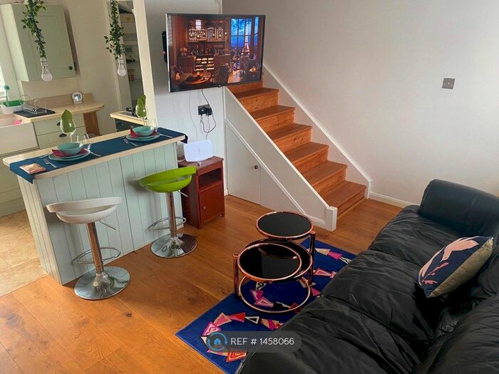 1 Bedroom Terraced House To Rent In London, London, CR0