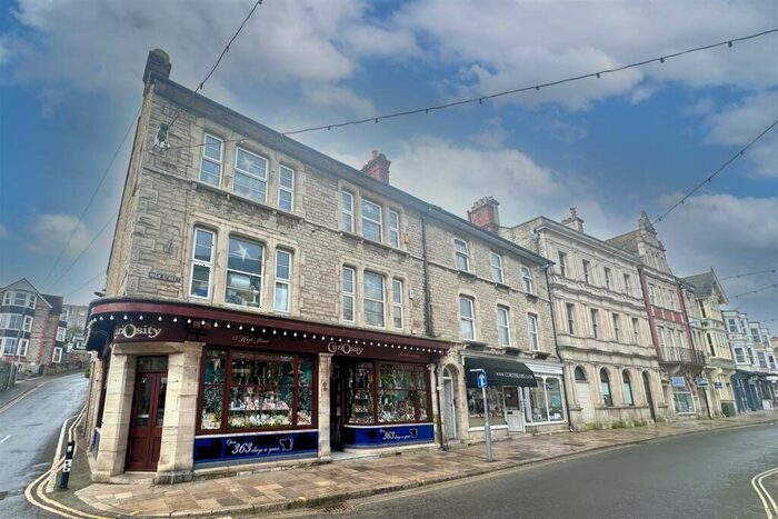 2 Bedroom Apartment To Rent In High Street, Swanage, BH19