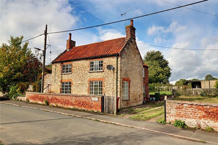 3 Bedroom Cottage For Sale In Home Farm Cottage, Sturton, Scawby, DN20