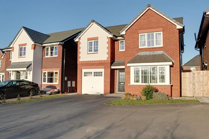 4 Bedroom Detached House For Sale In Crowson Drive, Alsager, ST7