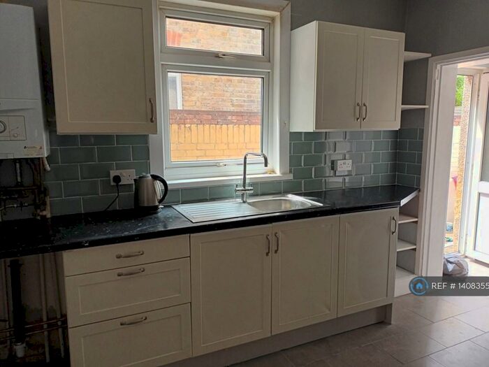 3 Bedroom Terraced House To Rent In Ashburnham Road, Belvedere, DA17