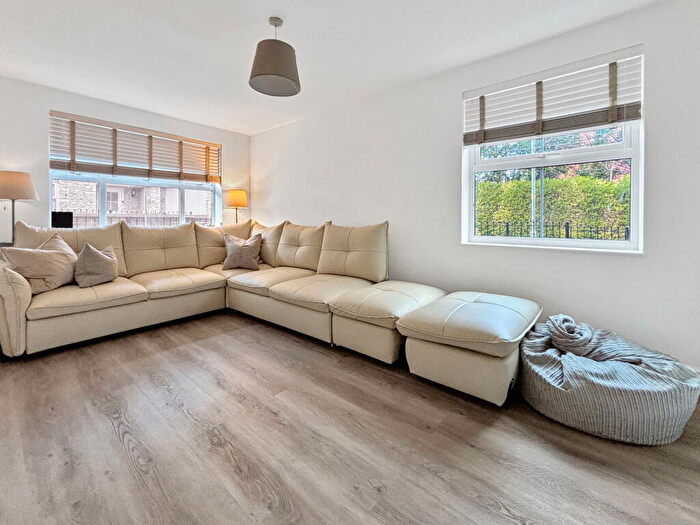 3 Bedroom Detached House For Sale In Hulbert Close, Hilperton, BA14