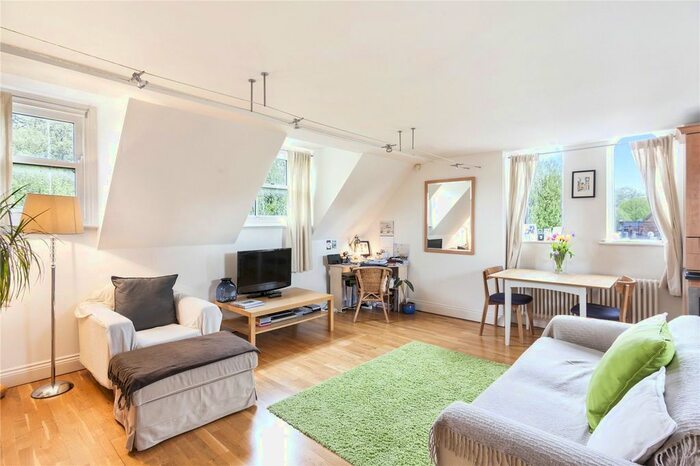 1 Bedroom Flat To Rent In Banyard Road, London, SE16