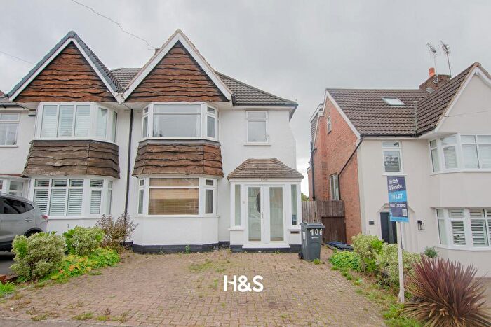 3 Bedroom Semi Detached House For Sale In Acheson Road, Hall Green, B28