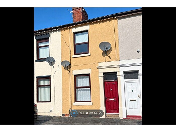3 Bedroom Terraced House To Rent In John Street, Lancashire, PR5