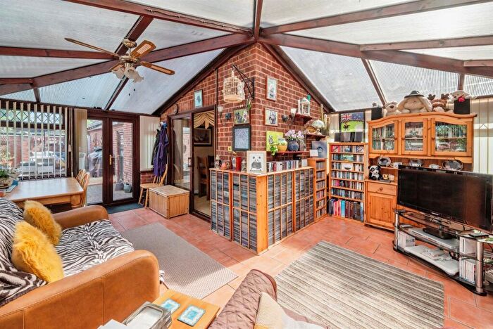 4 Bedroom Detached House For Sale In Hall Road, Hopton, Great Yarmouth, NR31
