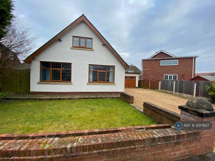 4 Bedroom Detached House To Rent In Pear Tree Road, Clayton-Le-Woods, Chorley, PR6