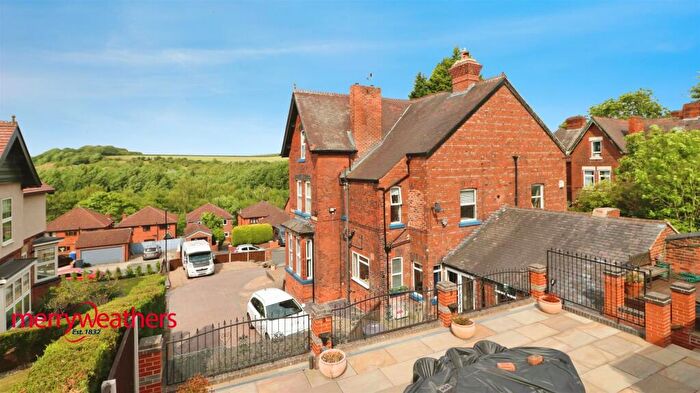 5 Bedroom Semi-Detached House For Sale In Buckingham Road, Conisbrough, Doncaster, DN12