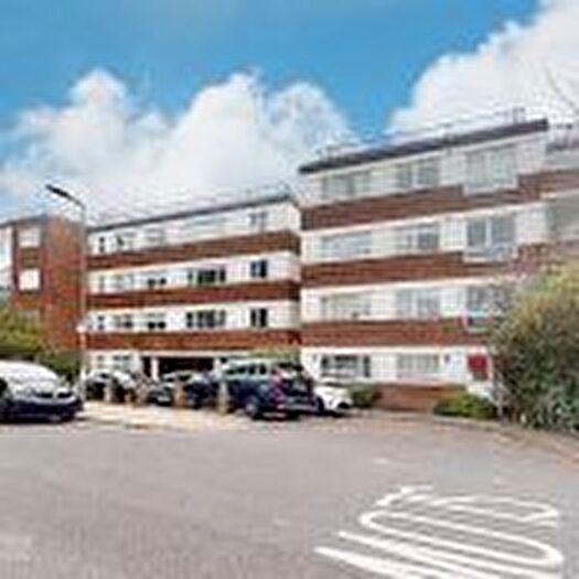 1 Bedroom Flat To Rent In Charlton Lodge, Temple Fortune, NW11