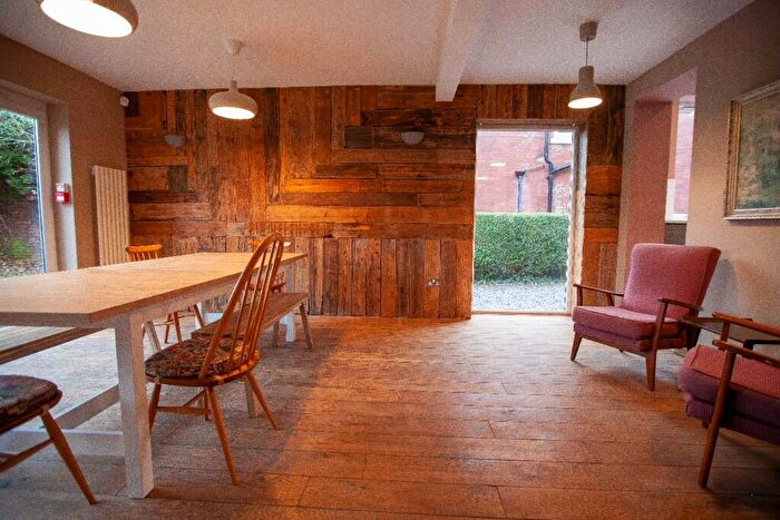 10 Bedroom Detached House To Rent In Egerton Road, Manchester, Greater Manchester, M14