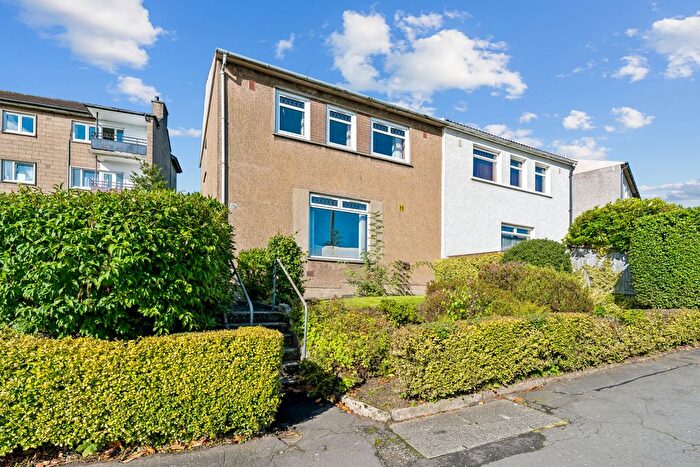 3 Bedroom Semi-Detached House For Sale In Parkneuk Road, Mansewood, Glasgow, G43