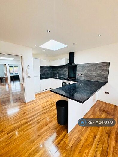 2 Bedroom Flat To Rent In East Suffolk Road, Edinburgh, EH16