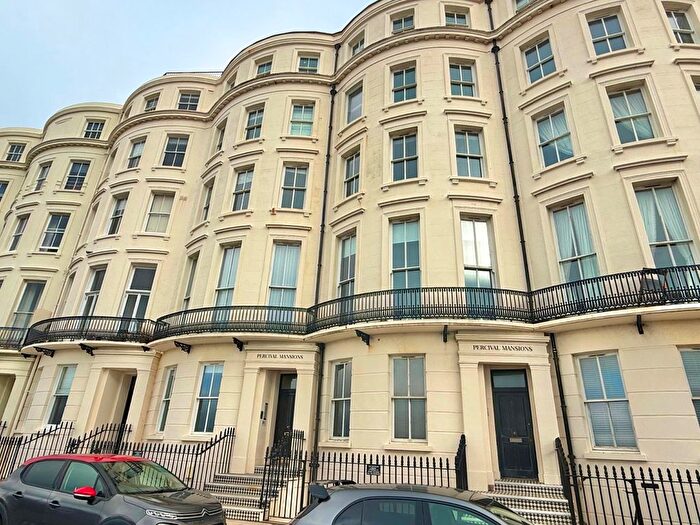 1 Bedroom Flat To Rent In Percival Terrace, Brighton, BN2