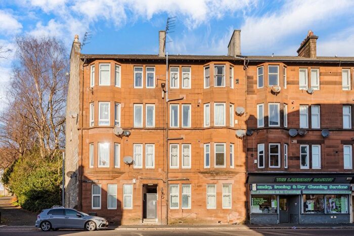 3 Bedroom Flat For Sale In Broomlands Street, Paisley, PA1