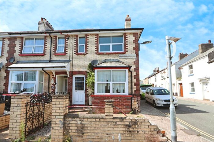 2 Bedroom End Of Terrace House For Sale In Victoria Gardens, Bideford, Devon, EX39