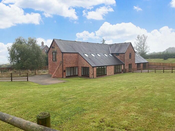 4 Bedroom Barn Conversion For Sale In Ladylea Road, Horsley, DE21