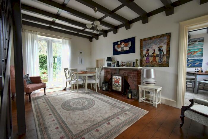 3 Bedroom Detached House For Sale In Bury Lane, Merstone, Iw, PO30