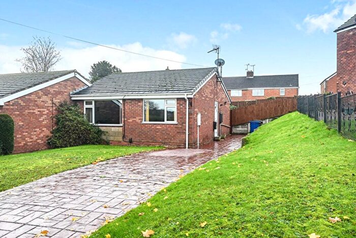 2 Bedroom Bungalow For Sale In Queen Elizabeth Way, Ilkeston, Derbyshire, DE7