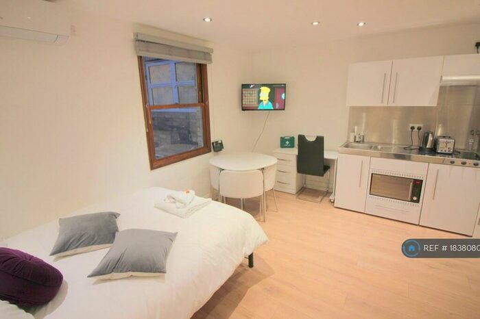 Studio To Rent In Mill Road, Cambridge, CB1