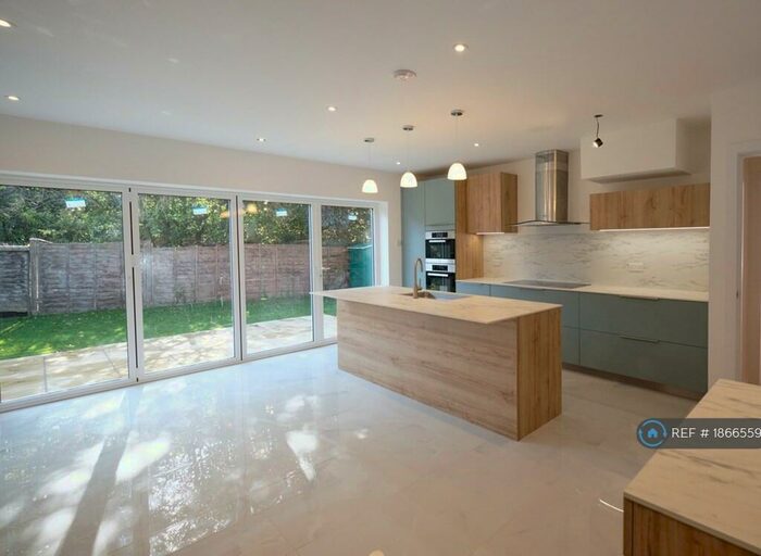 5 Bedroom Detached House To Rent In Stock Orchard Crescent, London, N7