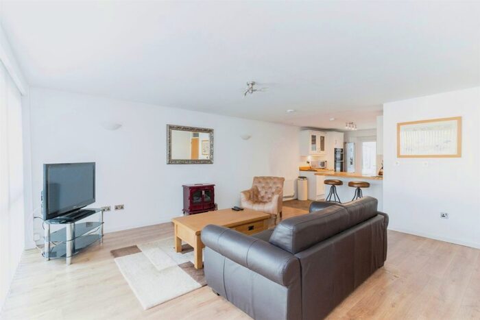 2 Bedroom Terraced Bungalow For Sale In Cherry Brook Drive, Paignton, TQ4