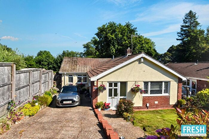 3 Bedroom Detached Bungalow For Sale In Wheatsheaf Drive, Ynysforgan, Swansea, SA6