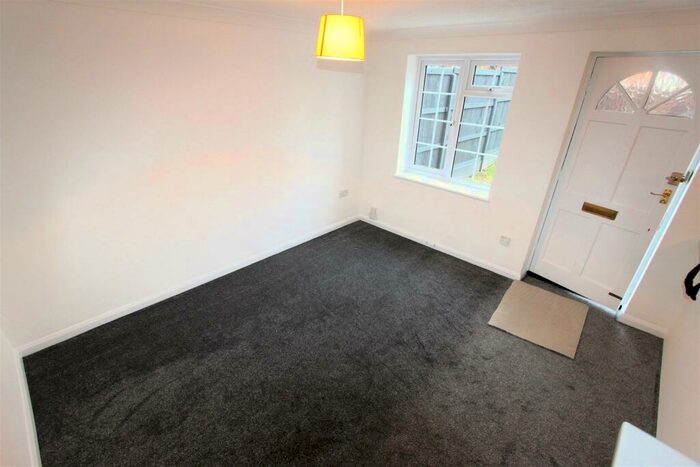 1 Bedroom End Of Terrace House To Rent In Bracken Lea, Chatham, ME5