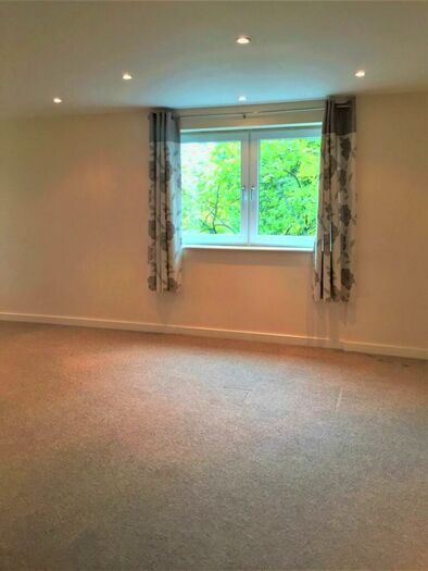 2 Bedroom Apartment To Rent In The Blue Building, Gunwharf Quays, Portsmouth., PO1