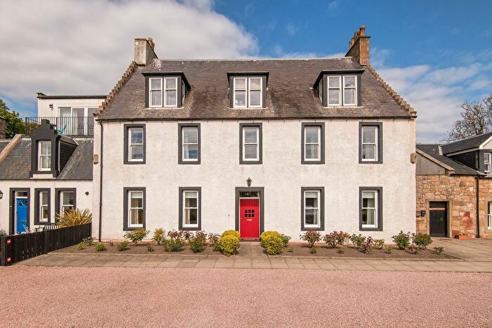 2 Bedroom Flat For Sale In Marketgate North, Crail, Anstruther, KY10